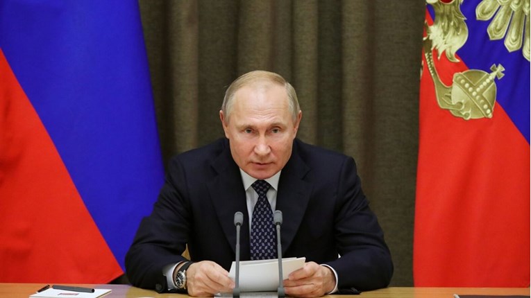 Putin: Rusija želi surađivati s NATO-om